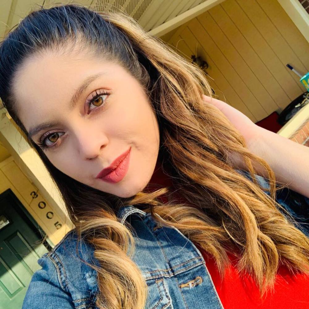 Meet your Posher, Emily